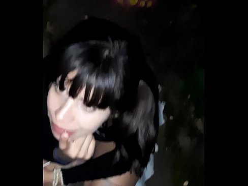 ❤️ Küçədə konfet qarşılığında penis şişib ❤❌ Seks videosu bizdə